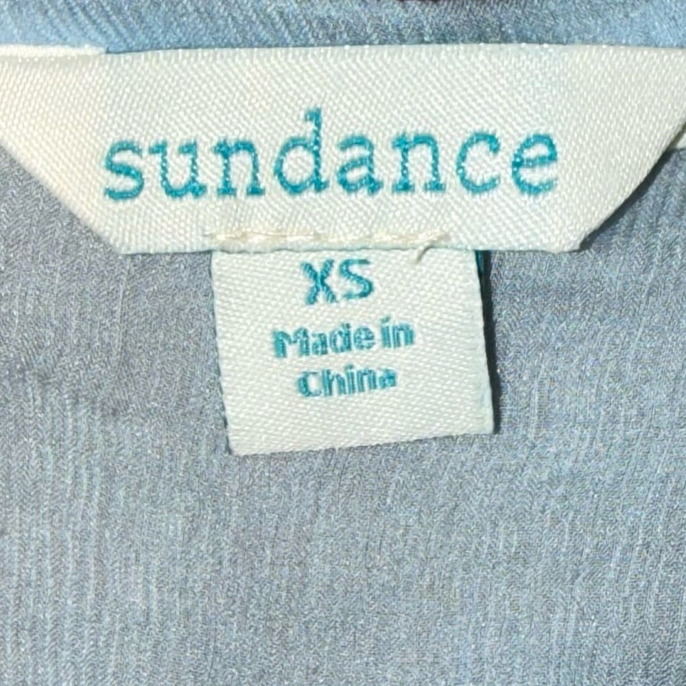 NWOT 100% Silk Sundance Embroidered Light Blue White Bell Sleeves Size XS - Picture 4 of 5